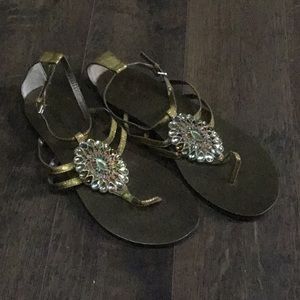 Nine West metallic gold sandals sz 8